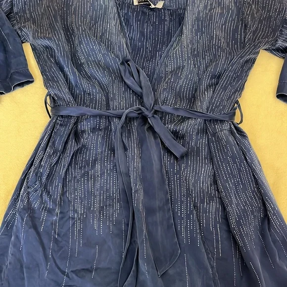 Vintage Anne Klein robe and nightgown - Picture 2 of 11